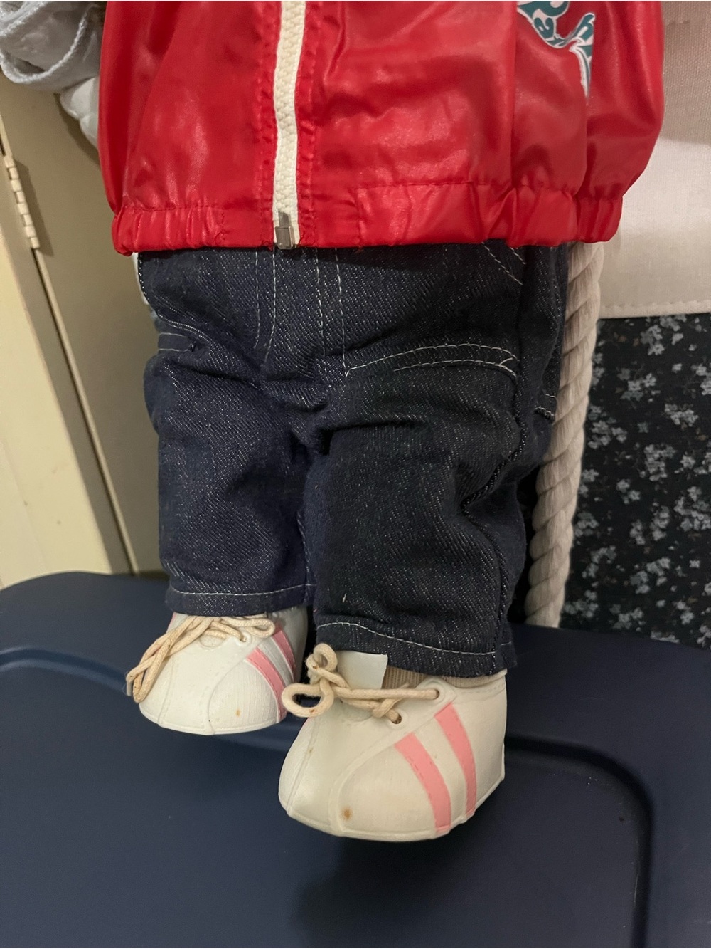 Cabbage Patch Kids Red Hair w/ Green Eyes and Track Jacket (1983)-Issabel Ranna - Picture 3 of 9